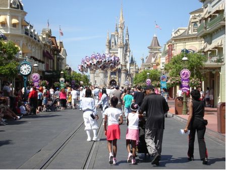 Walt Disney World's Magic Kingdom photo, from ThemeParkInsider.com